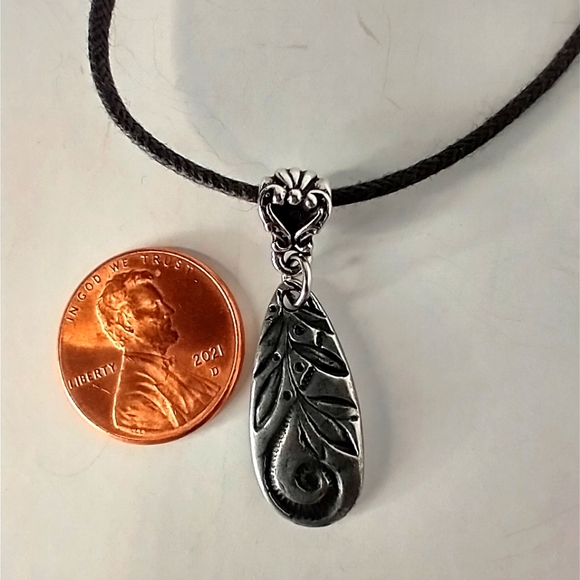 Reversible Nature necklace - Picture 4 of 5